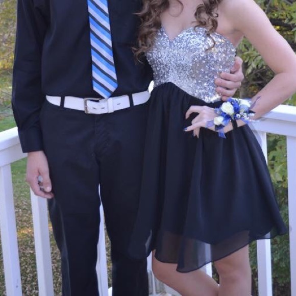 Dresses & Skirts - Homecoming Dress